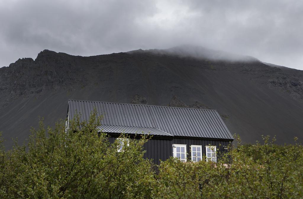 Black Timber House Borgarnes Kültér fotó